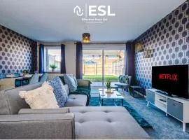 3 Bedroom House with Garden and Driveway Parking - Less than 10 Mins from Chester City Centre