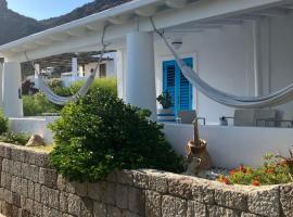 La Sirena – dom przy plaży w mieście Panarea