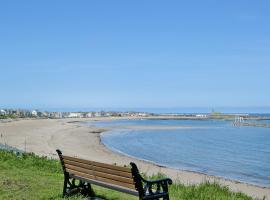 Dolphin Cottage, holiday rental sa Newbiggin-by-the-Sea