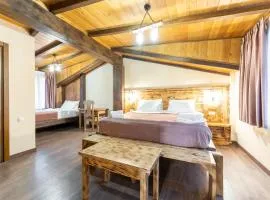 Hotel Mansarda Mestia