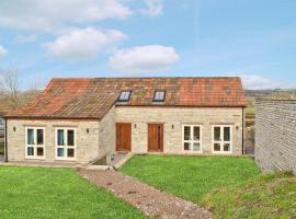 The Old Stable, hotel em West Pennard