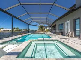 Gulf Access, Heated Salt Water Pool, Kayaks - Villa Surfside Escape - Roelens Vacations