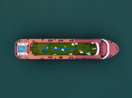 Mon Chéri Cruises