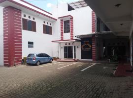 Wisma Galiharum Banjarnegara、Banjarnegaraの駐車場付きホテル