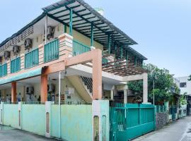 OYO 92110 Christine Home Stay Syariah, hotel with parking in Pundong