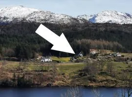 Topfloor Apartment Separate Entranc Nice view Stord