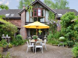 Arne Barn, cottage in Arne