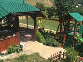 Grbic apartmani, hotel con estacionamiento en Nova Varo&scaron;