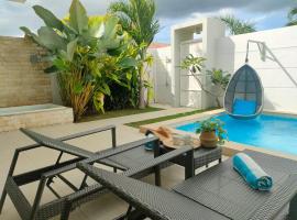 Pineale Villas, Resort and Spa, hotell i Panglao