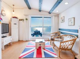 Soulmate Pension, cottage in Namhae
