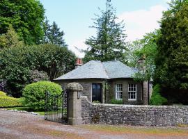 Dunlappie Lodge, holiday home in Edzell