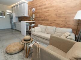 Neot Golf, Ziv's Place, aparthotel in Caesarea