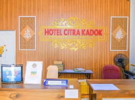 Naktsmītne pie ģimenes Citra Kadok Hotel & Banquet Hall pilsētā Kota Baru