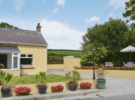 Bont Cottage, hotel in Kidwelly