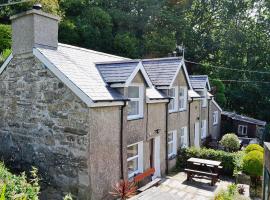 Capel Fawnog Bach, holiday home in Talsarnau