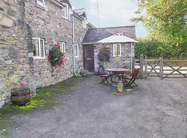 The Old Mill, pet-friendly hotel in Bampton