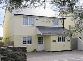 The Old Butchers, beach rental in Crantock