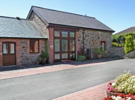 The Barn, holiday home in Parkham