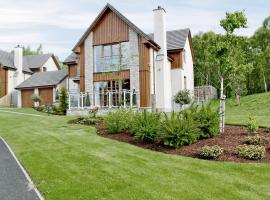 Lochnagar Lodge, hotel a Aviemore