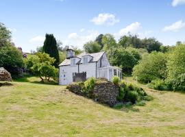 Cae Cynddelw, villa in Pale