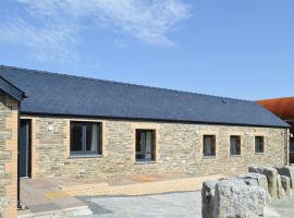 Roath, cottage in Cilcennin