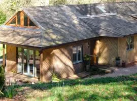 Brook Lodge