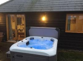 Horseshoe Cottage, hotell sihtkohas Alkham