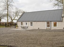 Nether Cottage, holiday home in Saline