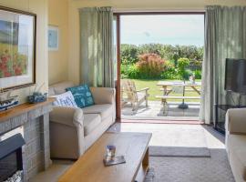 Seafield, beach rental in Llanrhyddlad