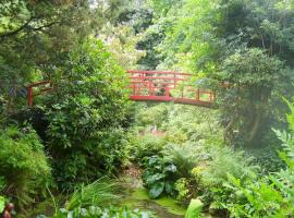 Cowbeech Farm Cottage, hotel dengan parkir di Herstmonceux