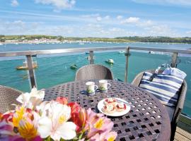 Shorewaters, Cottage in Appledore