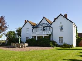 Lees Farm Apartment, hotel with parking in Walcot
