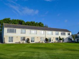 Brightlands Apartment, cottage in Poughill