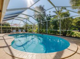 Finca Lagoon - Roelens Vacations: North Fort Myers şehrinde bir kulübe
