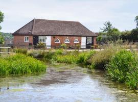 Russett Cottage-19745, hotel v mestu Peasmarsh