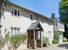 Stable Cottage, hotel with parking in Lyminster