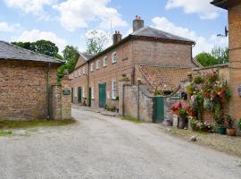 Stable Cottage 1, hotel in Rudston