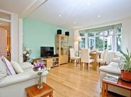 Oldway Apartment, beach rental in Paignton