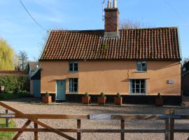 Bell Corner Cottage, къща тип котидж в Cratfield