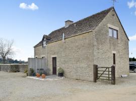 Westonbirt Cottage, hotel med parkering i Shipton Moyne