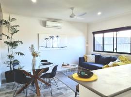 Beachcomber Holiday Units, apartment in Lakes Entrance
