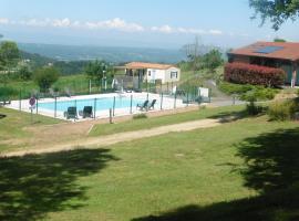 Camping le Montbartoux, goedkoop hotel in Vollore-Ville