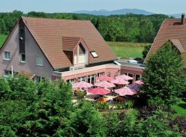 Hotel Restaurant Le Coquelicot, hôtel pour les familles à Burnhaupt-le-Haut