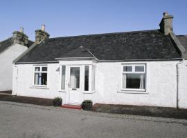 Middledrift Cottage, hotel with parking in Brora