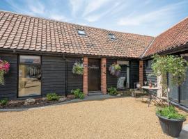 The Cow Shed, luxury hotel in Horning