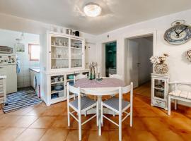 Apartment Nadica Sabunike, hotel v destinaci Privlaka