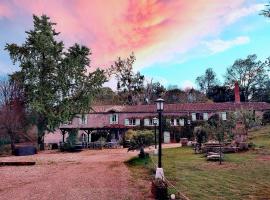 Moulin de Monpoisson, hotel with parking in Le Puy