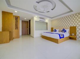 Hotel Decent Suites - Delhi Airport, hotel poblíž Letiště Indira Gandhi Dillí - DEL, Nové Dilí