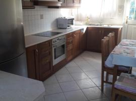 150ευρώ η μέρα, apartament din Oropós