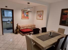 SWEET HOME, cheap hotel in Azzano San Paolo